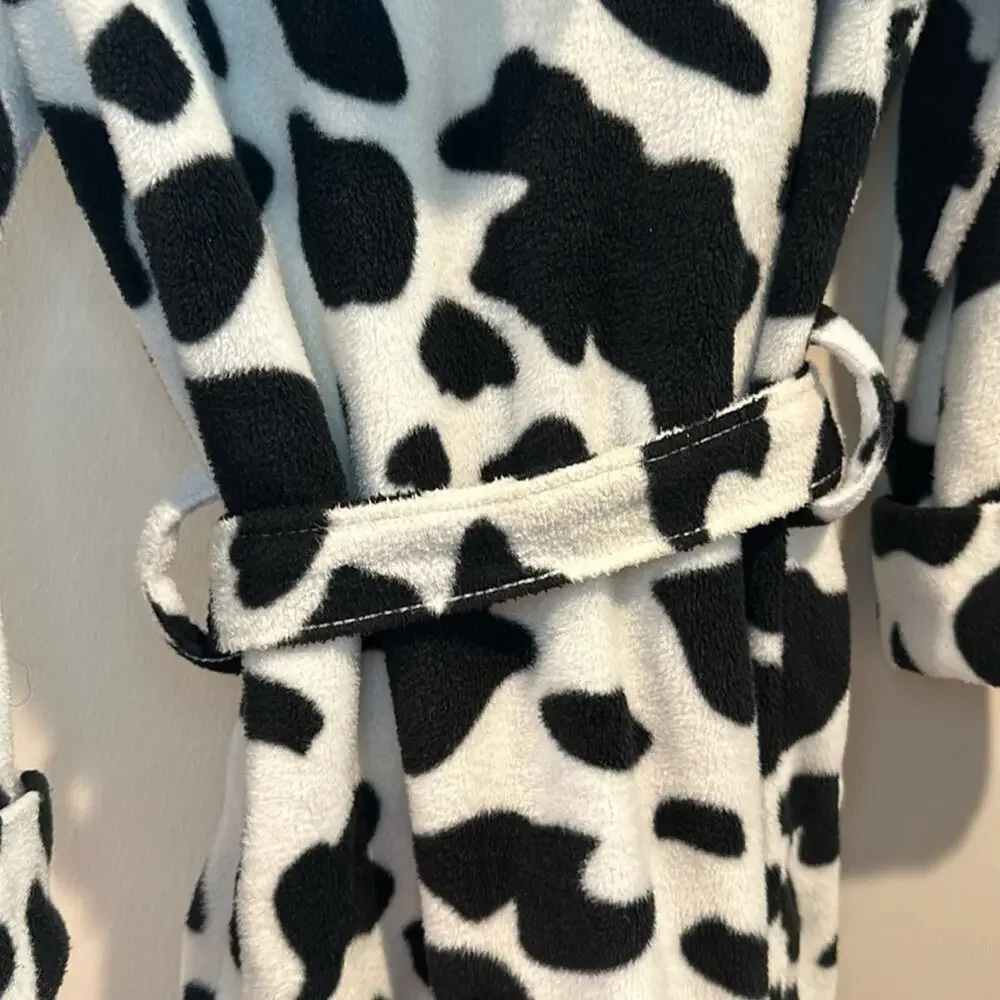 Leveret Toddler‎ Size 4 Cow Print Hooded Bath Robe